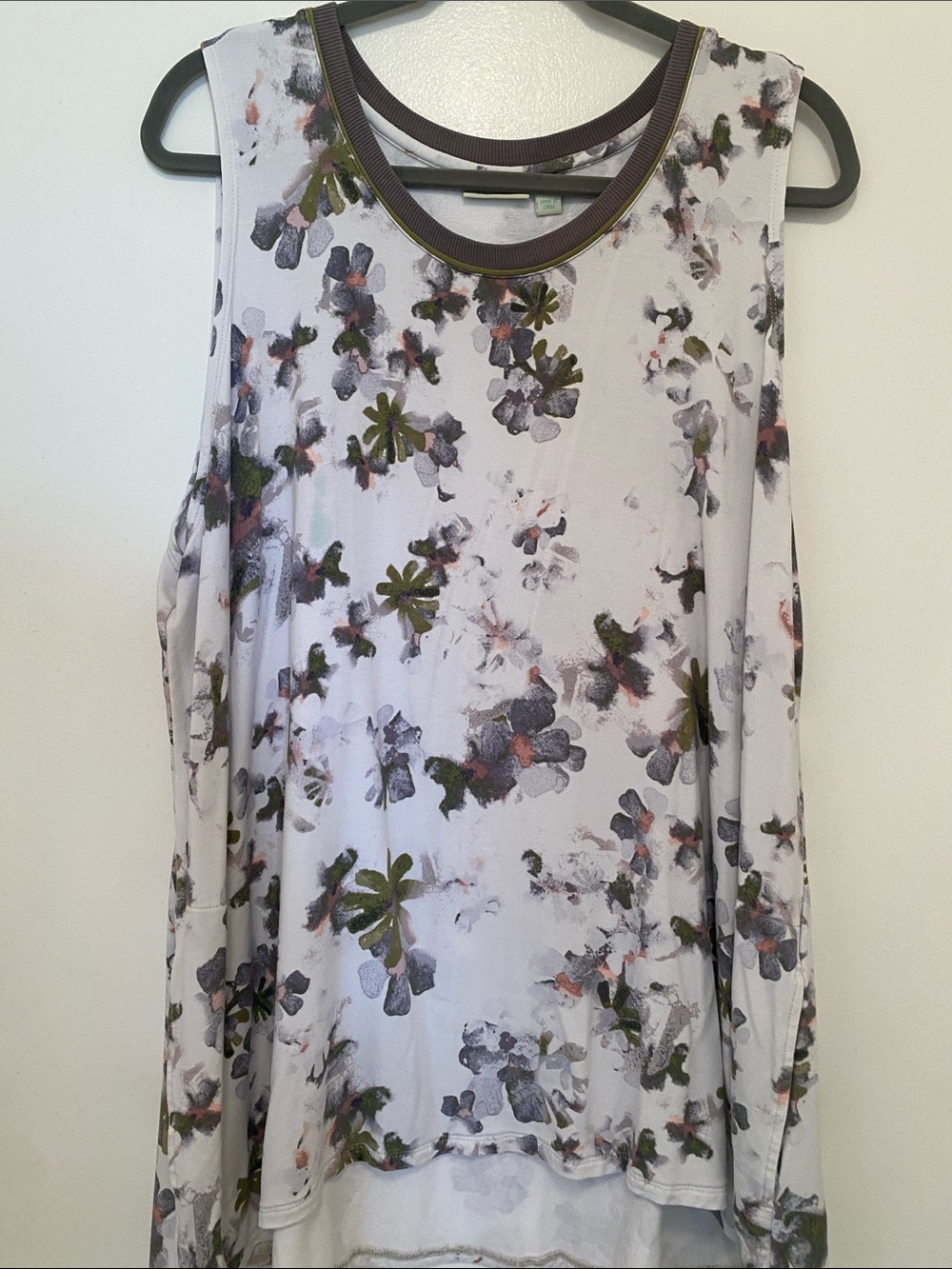 Logo Lounge Floral Print Sleeveless Tank with Olive and Gray Accents 3X